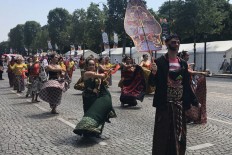 Indonesia takes part in Paris' Tropical Carnival 
