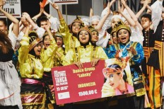 Ninth-grade students from Labschool took part in an international dance festival and came home with the grand prix award.