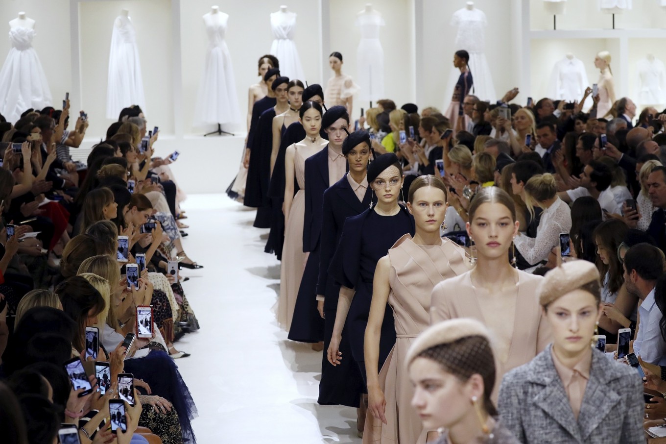 Dior bans Instagram bling at Paris haute couture week - Lifestyle - The ...