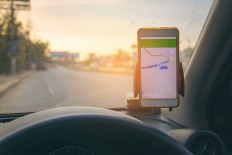Google Maps to roll out Waze's incident reporting feature
