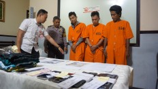Serial bag snatchers targeting tourists nabbed in Kuta