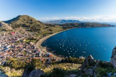 Bolivia to build museum at bottom of 'sacred lake'