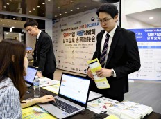 Young South Koreans warming to Japan: Survey