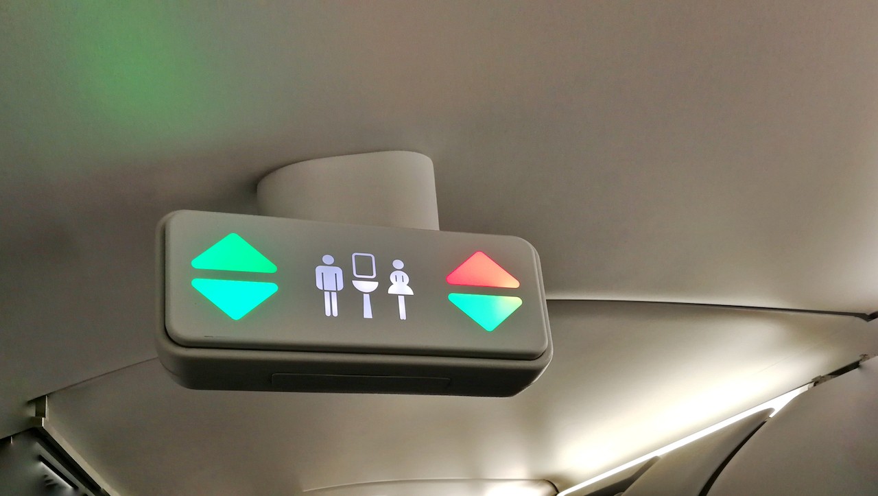 Its Not Your Imagination Special >> It S Not Your Imagination Airline Restrooms Are Getting Its Not Your Imagination Special >> It S Not Your Imagination Airline Restrooms Are Getting