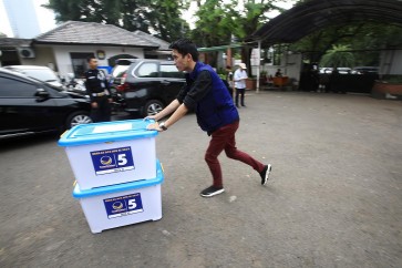 The NasDem Party is the most popular party among incumbent lawmakers who switched sides to contest the 2019 legislative election.