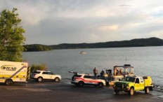 Eight dead as boat capsizes and sinks in Missouri lake