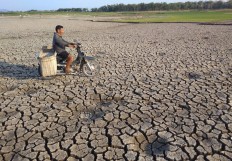 Drought hits hundreds of Central Java villages