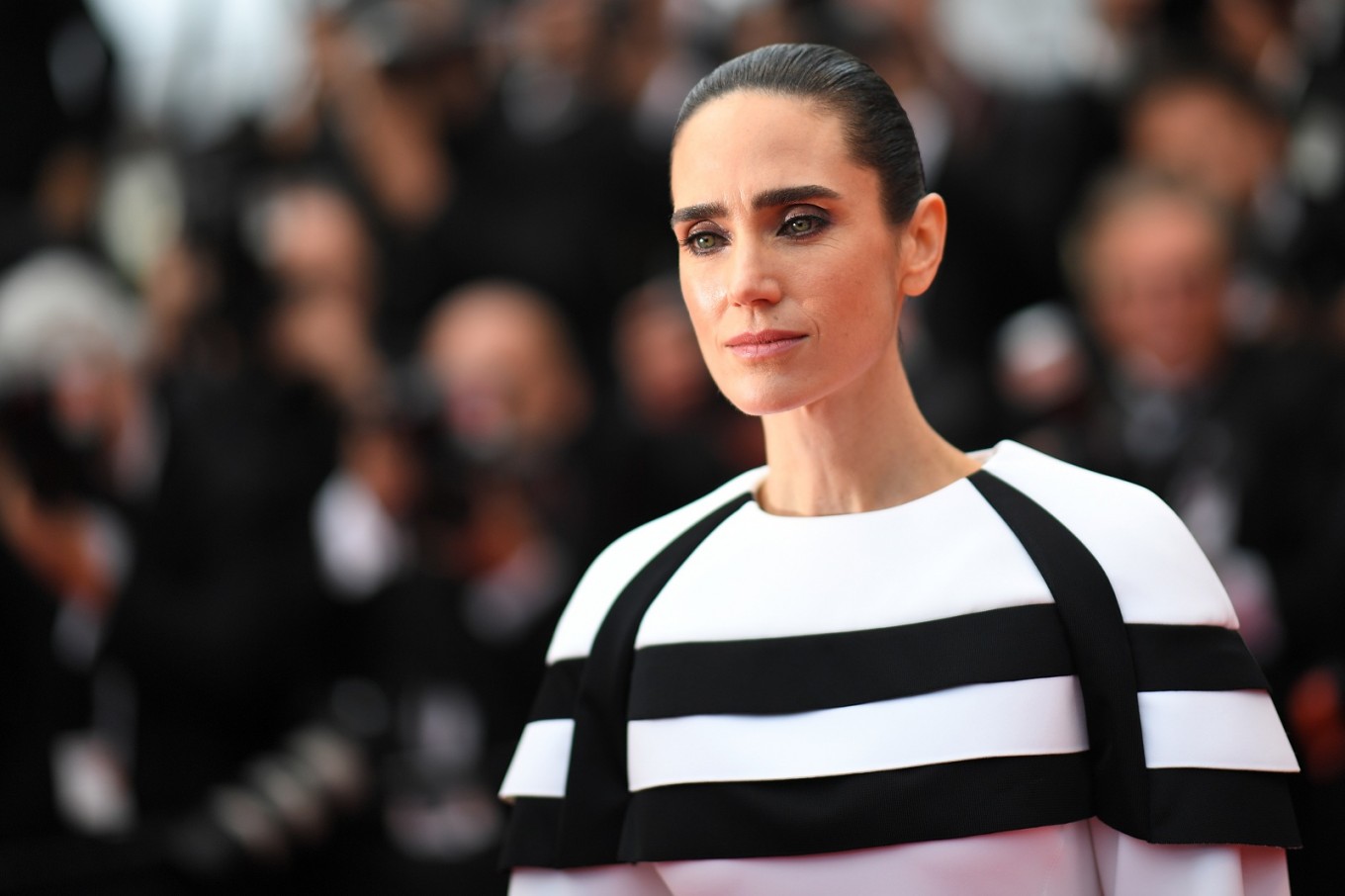 Tom Cruise and Jennifer Connelly arrive in style at the Top Gun: Maverick  screening in Cannes