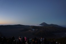 Tourism recovery depends on tackling COVID-19