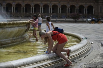 Warmer-than-normal temperatures to continue in Europe