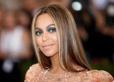 Beyoncé to lead Mandela tribute concert