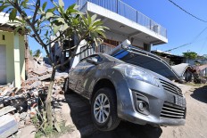 More than 70,000 homeless after deadly Lombok quake