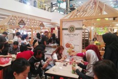 Bringing "legendary food" vendors from different culinary hubs in the country, Mal Ciputra’s fourth edition of "Kampoeng Legenda" marks the celebration of Independence Day.