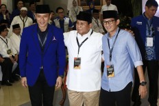 Andi Arief to stay with Dems after attacking Sandiaga last week