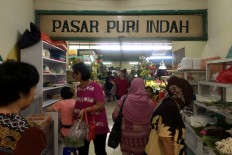 Consumer confidence retreats 4.7% in August