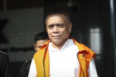 Court rejects non-active Aceh governor’s pretrial motion