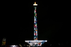 Monas turns into narrative wall to welcome festivities
