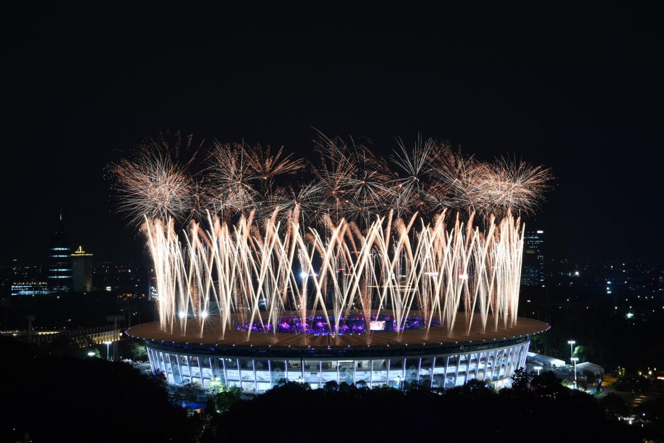 Jokowi opens Asian Games in dazzling ceremony Sports The Jakarta Post