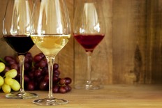 Sales of French wines made with organically grown grapes are set to double between now and 2022, even as the downward trend for overall wine consumption appears firmly in place.