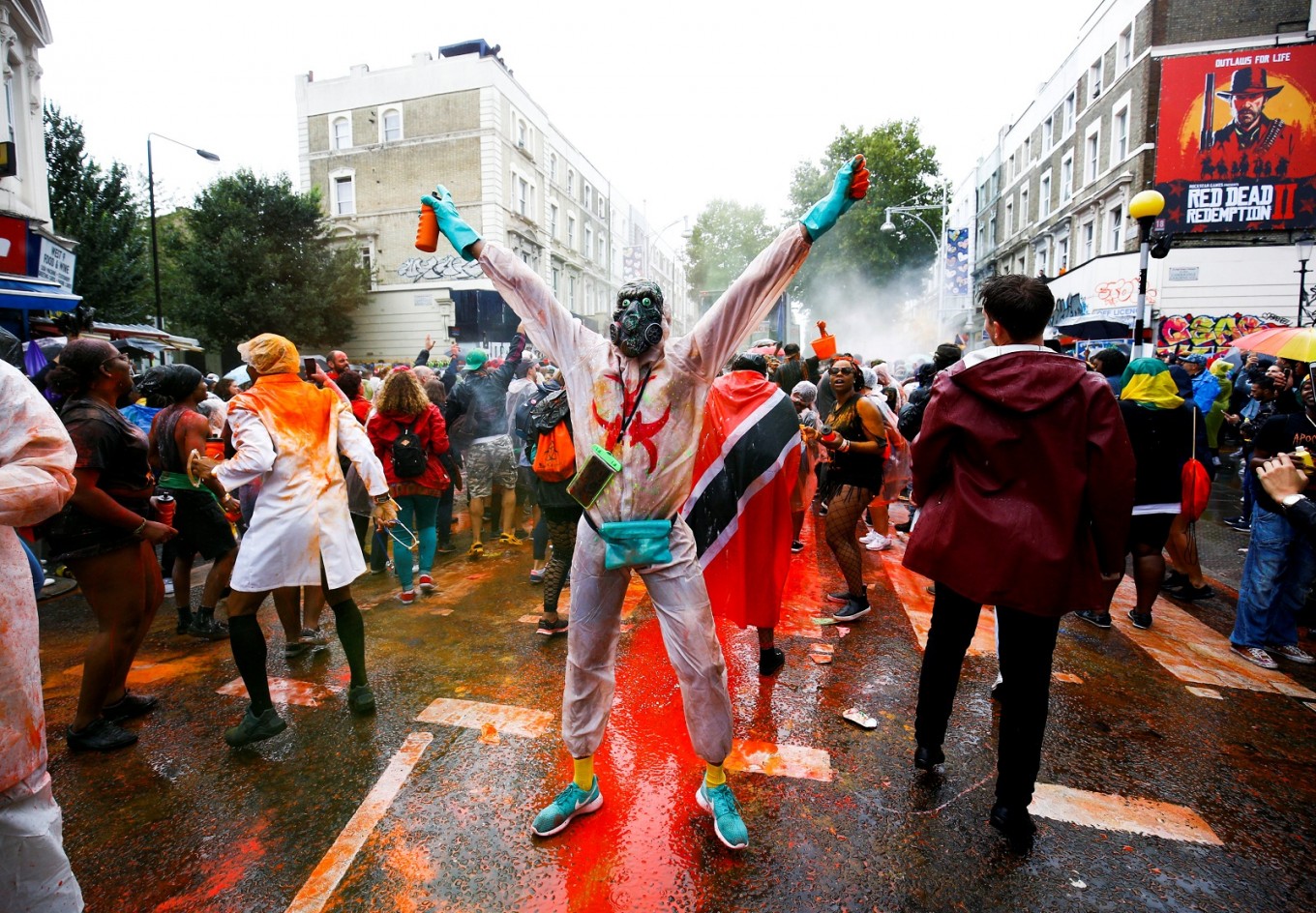 Notting Hill Carnival Crowds Defy London Rain For Annual Celebration
