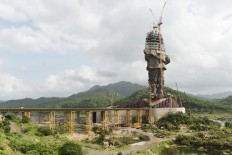 India's billion-dollar battle to build the world's biggest statue