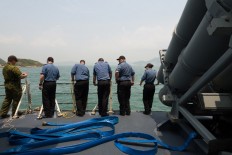 Search after German pop star goes missing at sea