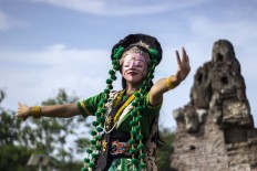 Jogja International Street Performance seeks to lure more tourists