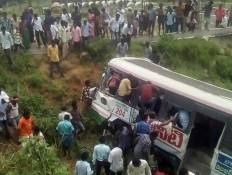  50 dead as Indian bus plunges into valley 