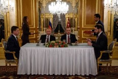Erdogan flies to Moscow for Syria ceasefire talks with Putin