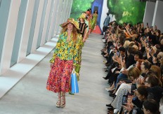 Michael Kors kicks off final day of New York Fashion Week