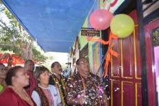 Taman Bacaan Pelangi opens its 100th library in eastern Indonesia