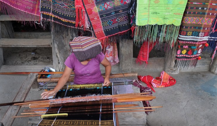 Vintage hand woven traditional Indonesian Sadum Ulos shoulder cloth scarf from shops the Batak people of Northern Sumatra table runner home decor