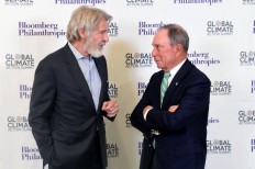 Ex-NY mayor Bloomberg once again mulling White House bid