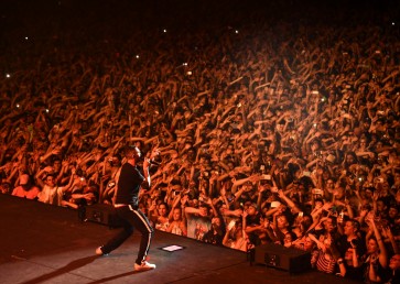 Maroon 5 reportedly tapped for 2019 Super Bowl halftime show