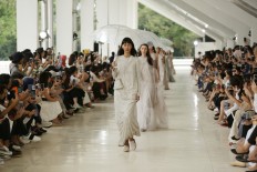 Sapto Djojokartiko illustrates human-technology relationship in latest collection