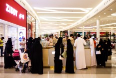 Come to pray, stop to shop, Saudis set to triple malls in Mecca