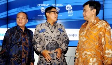 Indonesia's `big bang' loosens listing rules to lure trading