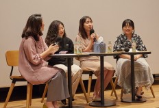 Unwed Korean teen mothers turn their experiences into musical