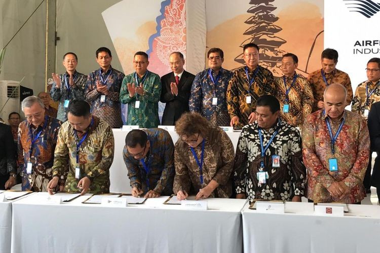 14 SOEs sign deals on $13.5 b worth of infrastructure projects