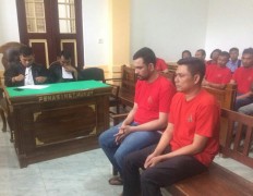 Medan court sentences 2 drug smugglers to death