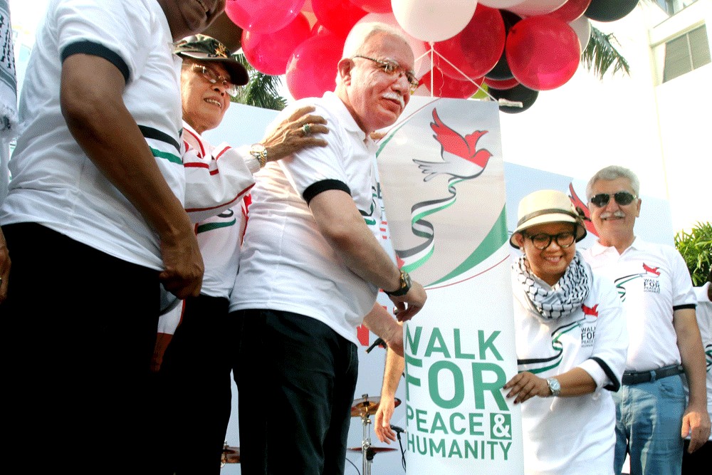 Indonesia warns against Australia