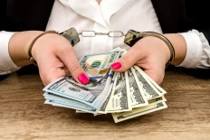 Judge, lawyer caught red-handed in bribery case: KPK