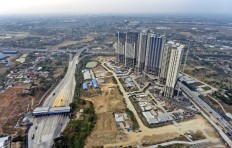 KPK names West Java administration secretary, Lippo exec suspects in Meikarta bribery case