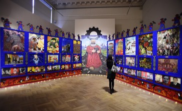 Russian exhibit puts Marx in the picture, 200 years after his birth