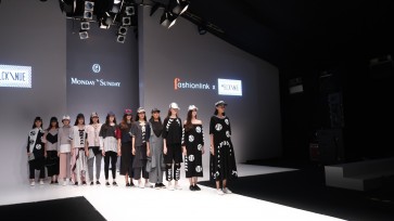 Jakarta Fashion Week showcases aboriginal designs, various collaborations