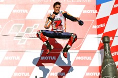 Marquez wins Malaysian MotoGP as Rossi crashes out of lead