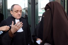 German court rules against school niqab ban