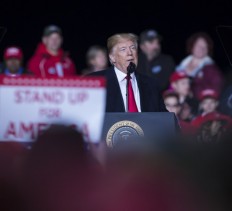 Trump asks media to 'stop hostility' after bomb sent to CNN