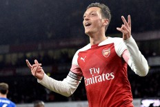 Arsenal stars targeted by 'knife-wielding car-jackers'