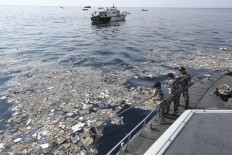 Some 900 personnel, 39 vessels scour Java Sea for Lion Air plane, but no significant clues so far